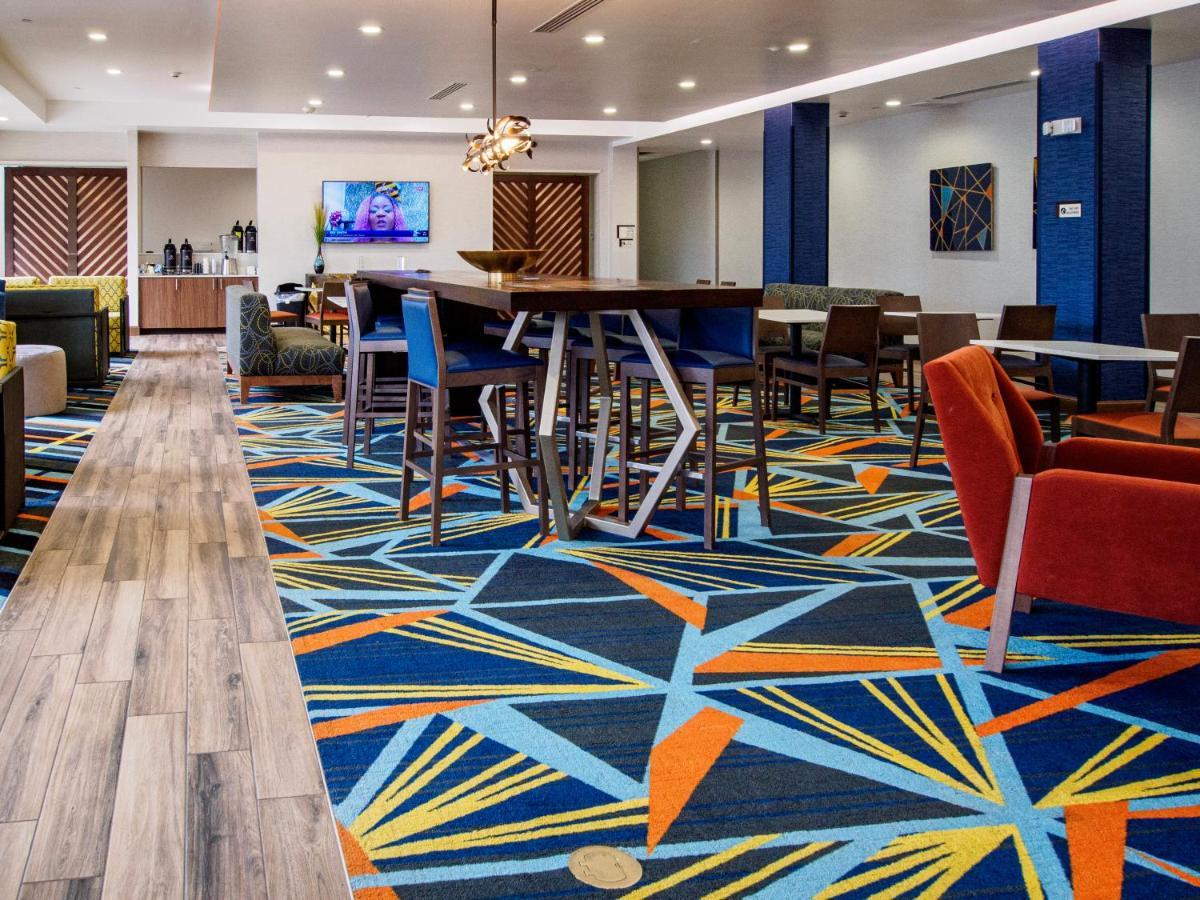 Hotel La Quinta By Wyndham Airport Oklahoma City