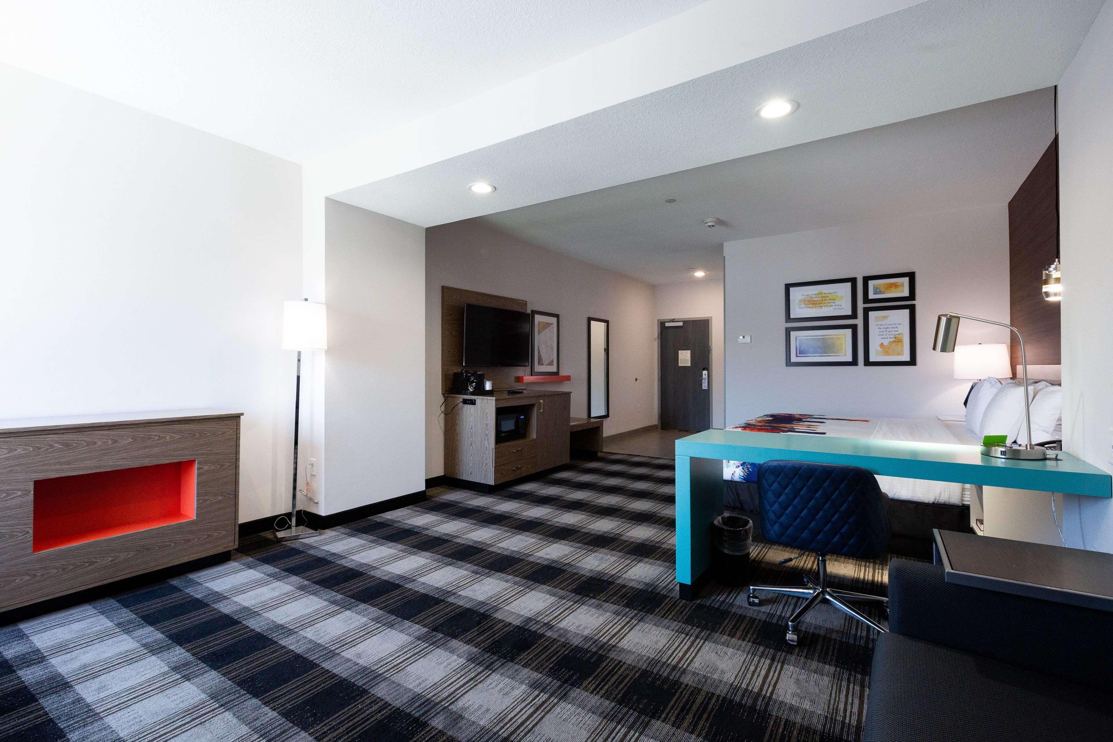 La Quinta By Wyndham Airport 3*