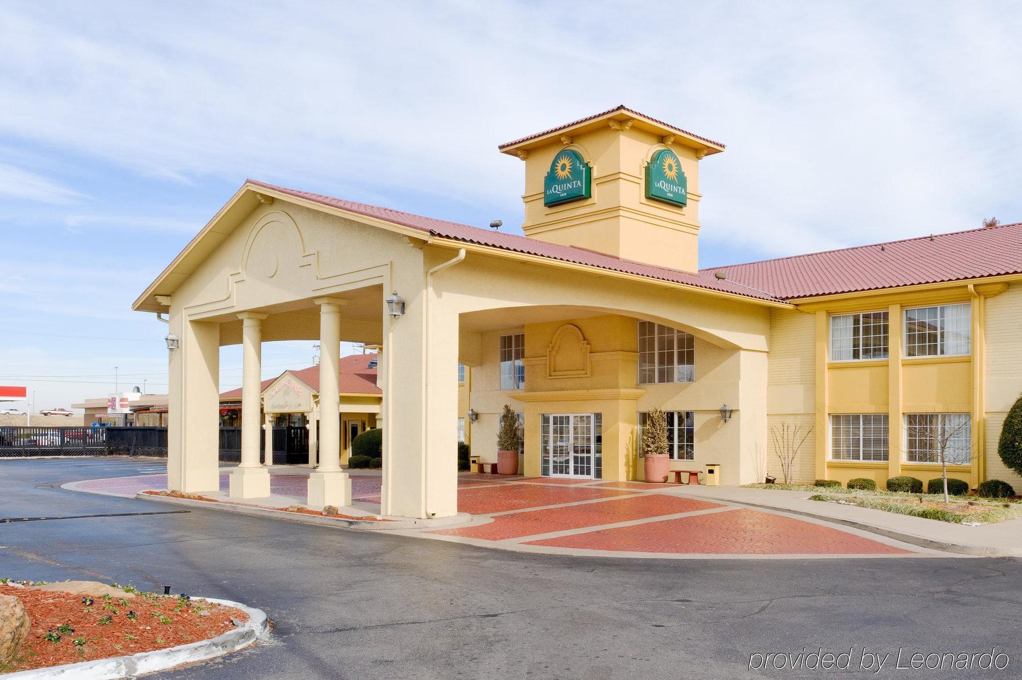 La Quinta By Wyndham Airport Hotel Oklahoma City