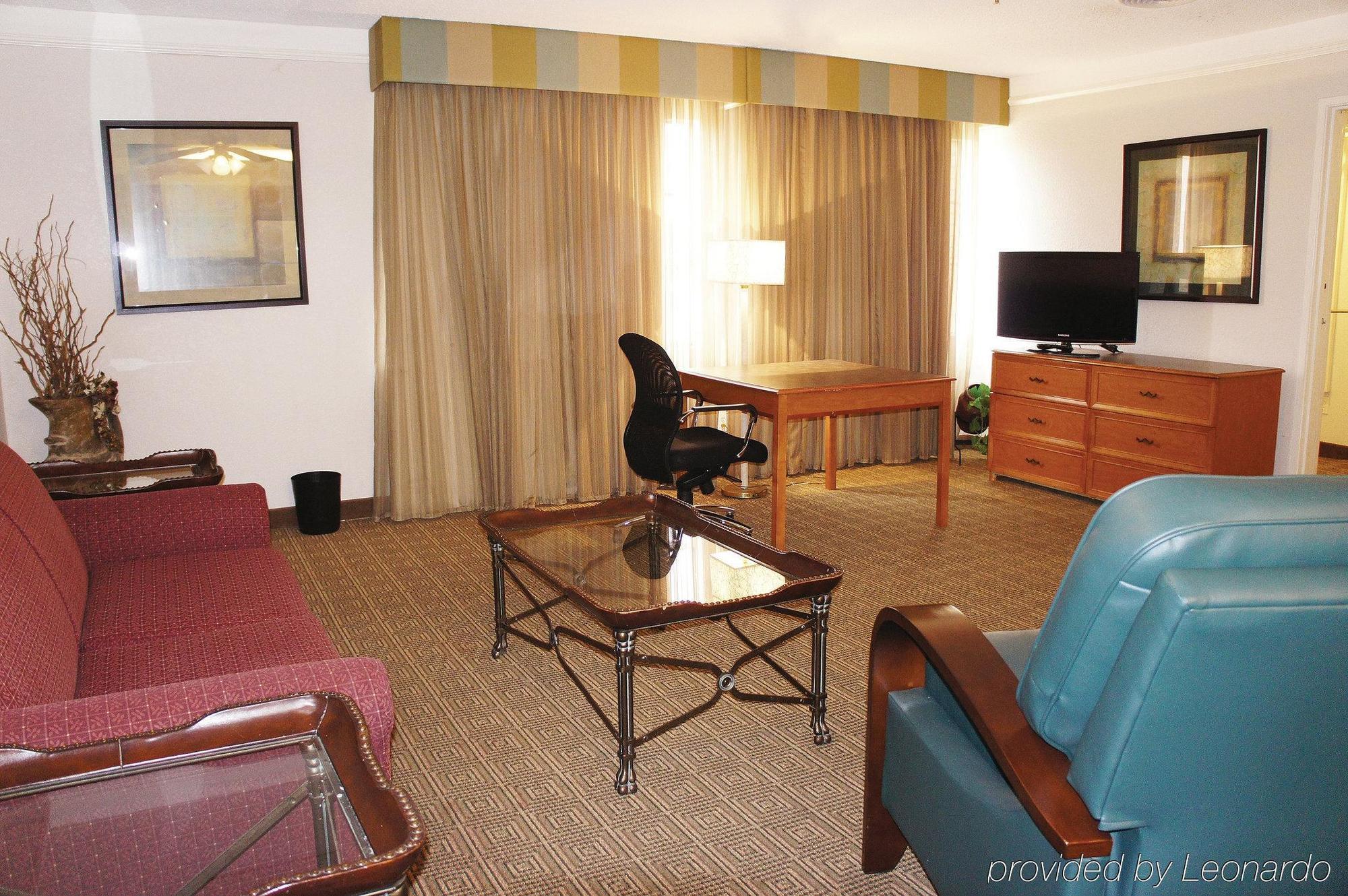 La Quinta By Wyndham Airport 3*